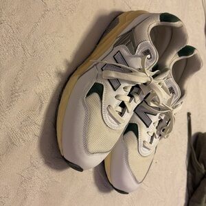 Mens 12 New Balance White Nightwatch Green 580 sneakers